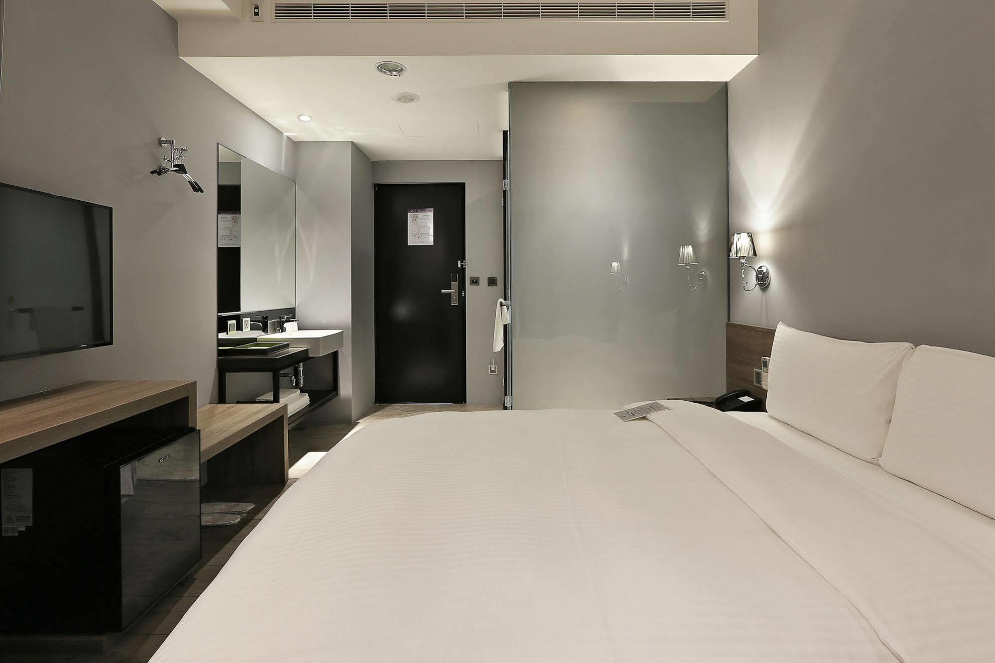 Miller Inn Ταϊχούνγκ Εξωτερικό φωτογραφία