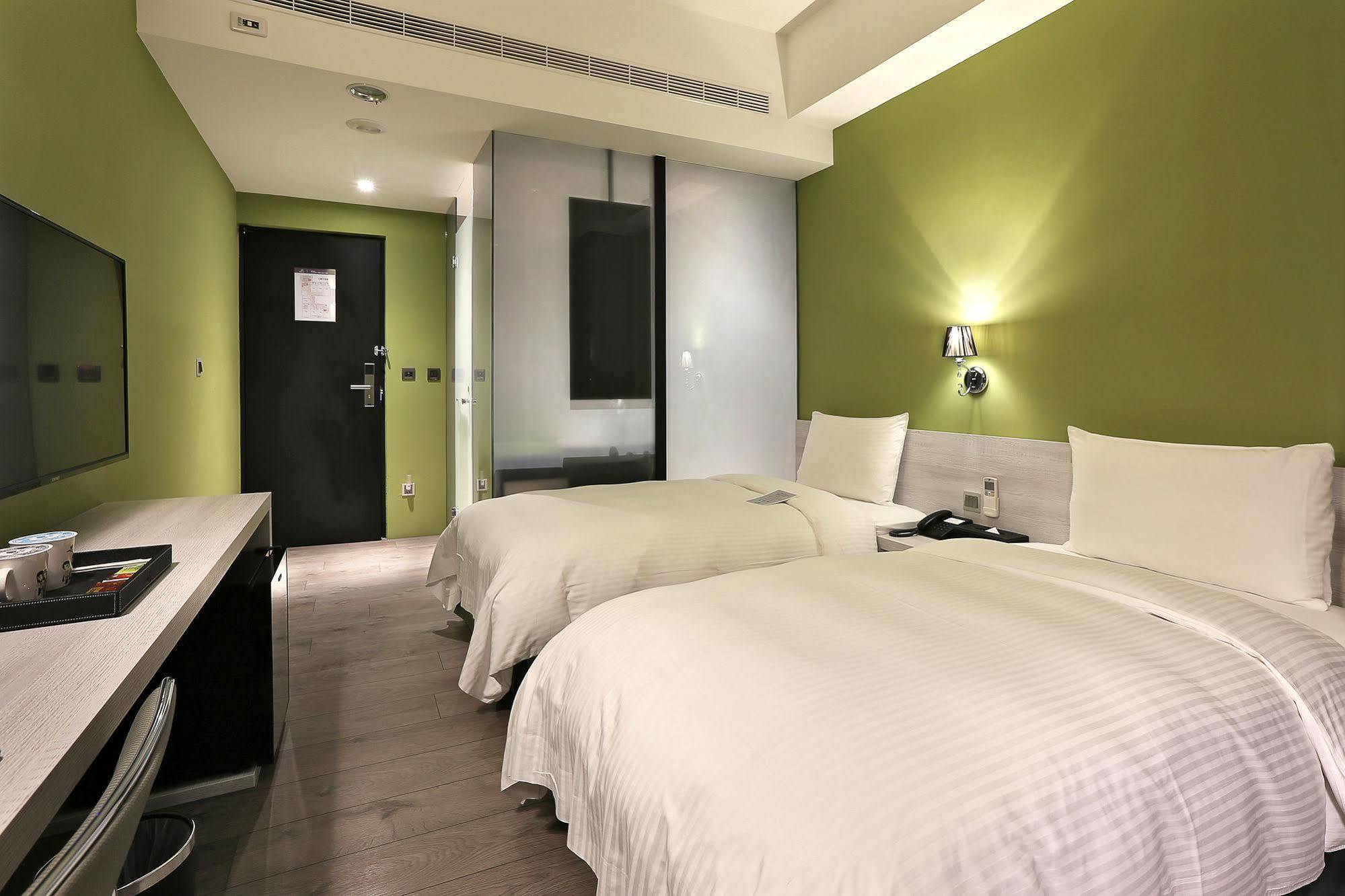 Miller Inn Ταϊχούνγκ Εξωτερικό φωτογραφία